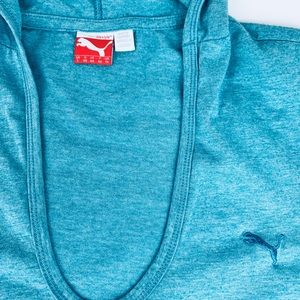 Puma Tops - 💰SALE Puma Light Hoodie Turquoise Blue Size Large Puma Tops - 💰SALE Puma Light Hoodie Turquoise Blue Size Large
